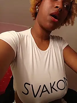 EvonyFoxxx online show from 05.08.26