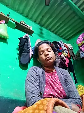 Snapshot of Sangita_k chatting on 11.08.25 Sangita k online show from 11.08.25