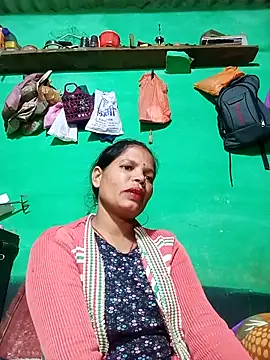 Snapshot of Sangita_k chatting on 11.16.25 Sangita k online show from 11.16.25