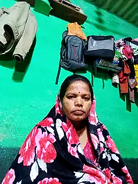 Snapshot of Sangita_k chatting on 11.23.25 Sangita k online show from 11.23.25