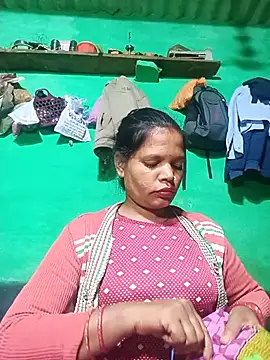 Snapshot of Sangita_k chatting on 11.26.25 Sangita k online show from 11.26.25