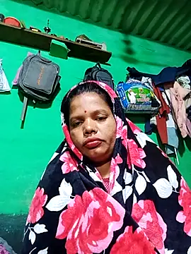 Snapshot of Sangita_k chatting on 11.29.25 Sangita k online show from 11.29.25