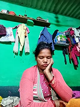 Snapshot of Sangita_k chatting on 12.13.25 Sangita k online show from 12.13.25