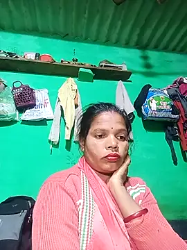 Snapshot of Sangita_k chatting on 12.14.25 Sangita k online show from 12.14.25