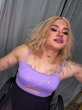 melani ferraraa  online show from 07.06.26
