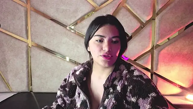 Frrreyaa online show from 11.25.25