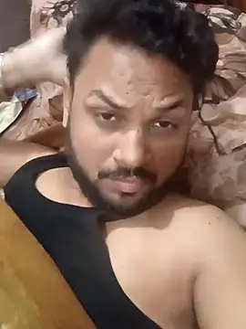 Snapshot of itzSameer1 chatting on 12.15.25 itzSameer1 online show from 12.15.25