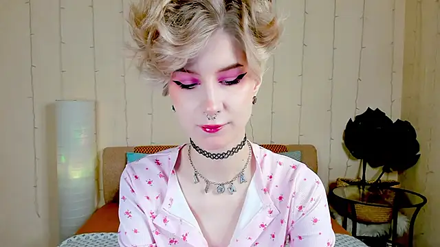 Angel Julles online show from 11.01.25