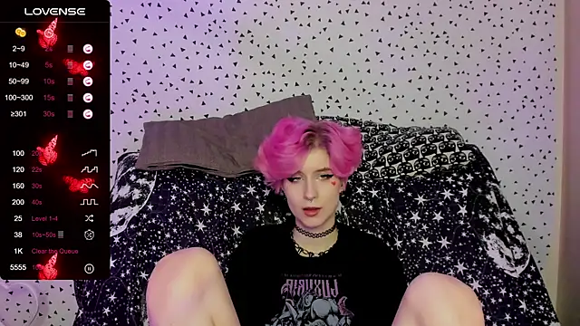 Snapshot of Angel_Julles chatting on 02.14.26 Angel Julles online show from 02.14.26