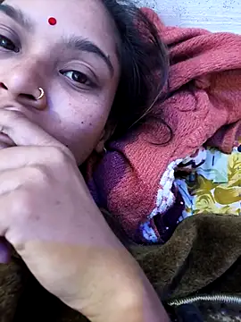 Cute Arushi online show from 11.28.25