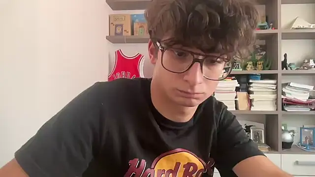 Snapshot of ldekfeklfmkemfk chatting on 11.05.25 ldekfeklfmkemfk online show from 11.05.25