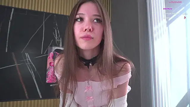 tinyanie online show from 07.31.26