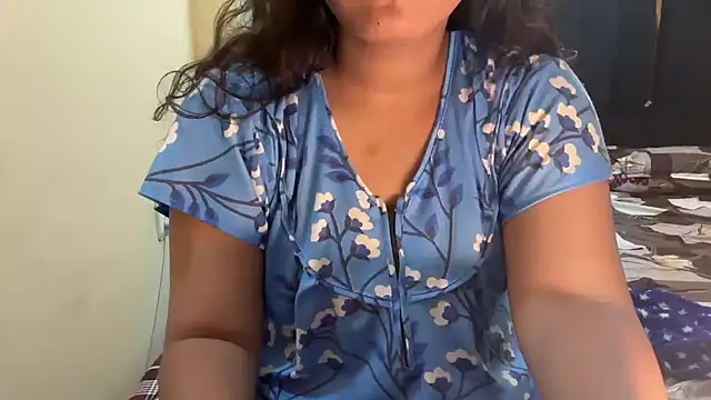 Snapshot of Shilpa_7 chatting on 06.12.26 Shilpa 7 online show from 06.12.26