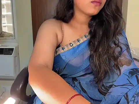 Snapshot of Shilpa_7 chatting on 06.17.26 Shilpa 7 online show from 06.17.26