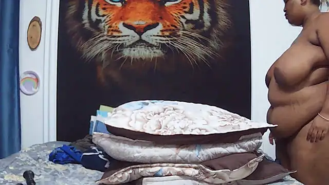 MassiveBoobsxxxx online show from 02.24.26