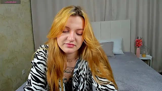 AnnaXPeach online show from 11.07.25