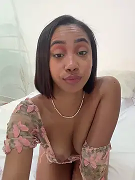 Snapshot of Ania_rose chatting on 03.10.26 Ania rose online show from 03.10.26