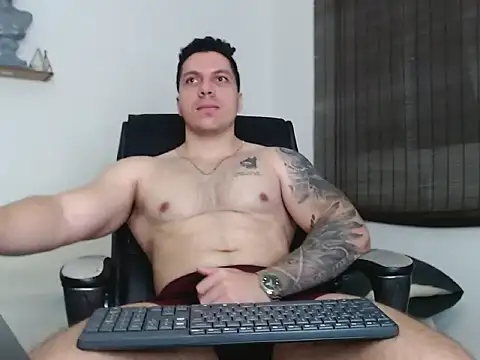 Noah Swagger  online show from 11.18.25