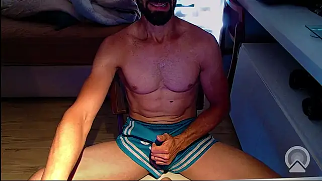 Snapshot of Professor__Discreto chatting on 07.11.26 Professor Discreto online show from 07.11.26