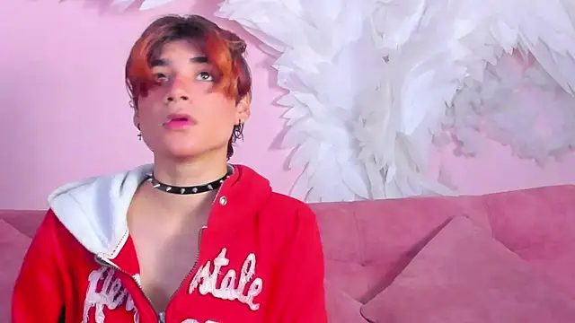 Leo Glow online show from 01.14.26