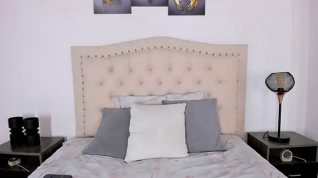 Snapshot of bustyluciana_____ chatting on 03.04.26 bustyluciana online show from 03.04.26