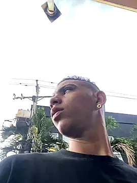 Snapshot of Dylams_maja chatting on 11.11.25 Dylams maja online show from 11.11.25