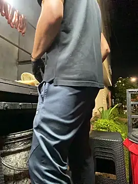 Snapshot of Dylams_maja chatting on 11.15.25 Dylams maja online show from 11.15.25