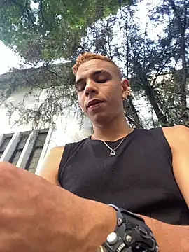 Snapshot of Dylams_maja chatting on 12.04.25 Dylams maja online show from 12.04.25