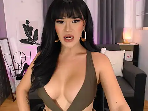 Snapshot of transSTARprincess chatting on 09.10.25 transSTARprincess online show from 09.10.25