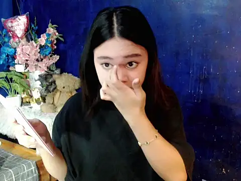 Snapshot of lustfullakim chatting on 12.20.25 lustfullakim online show from 12.20.25