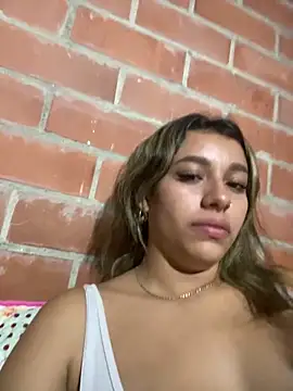 liahot69 online show from 04.24.26