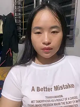 Snapshot of Ngoclan2k chatting on 10.31.25 Ngoclan2k online show from 10.31.25