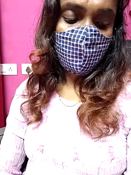 Queen-dhivya online show from 12.04.25