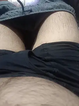 bearslove143 online show from 12.15.25