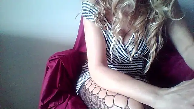 salentinasexy online show from 12.16.25