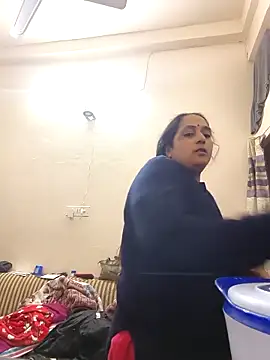 Hot-Sana2 online show from 12.22.25