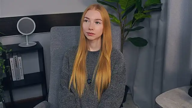 Snapshot of TariHedrix chatting on 11.03.25 TariHedrix online show from 11.03.25