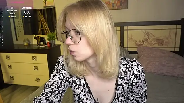 ShanelTunon online show from 11.07.25