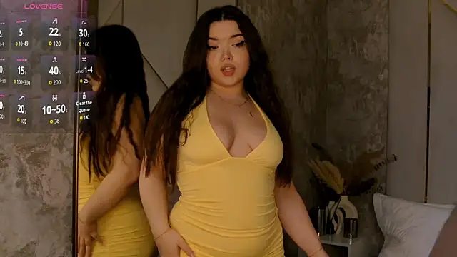 NaomiAster online show from 06.08.26