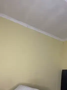 Snapshot of MiyaXo2 chatting on 12.18.25 MiyaXo2 online show from 12.18.25