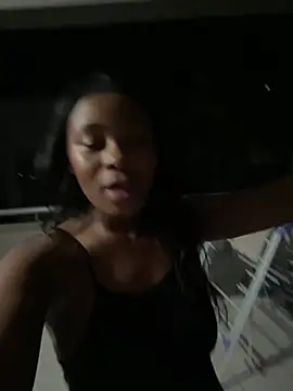 Snapshot of MiyaXo2 chatting on 02.05.26 MiyaXo2 online show from 02.05.26