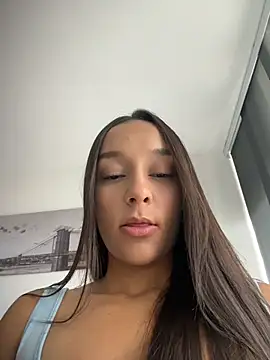 Brunettecollins05 online show from 06.11.26