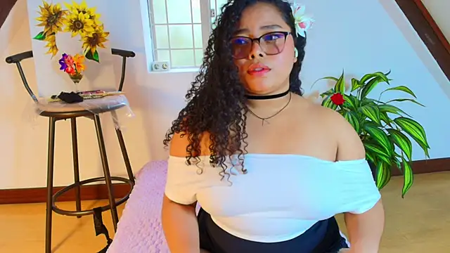 Snapshot of alanaa_gomezz chatting on 07.13.26 alanaa gomezz online show from 07.13.26