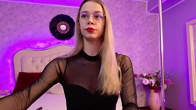 GracieCute online show from 06.20.26