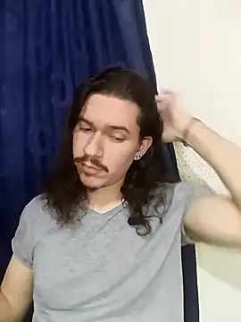 Snapshot of OnixAgata0 chatting on 12.20.25 OnixAgata0 online show from 12.20.25