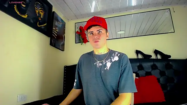 Sebastian Loaiza online show from 11.07.25