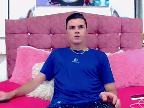 Sebastian Loaiza online show from 11.22.25