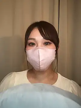 reika33 online show from 11.15.25