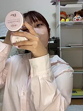 Snapshot of reika33 chatting on 02.21.26 reika33 online show from 02.21.26