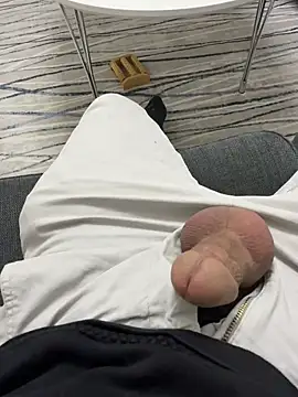 saban akdogan online show from 11.22.25